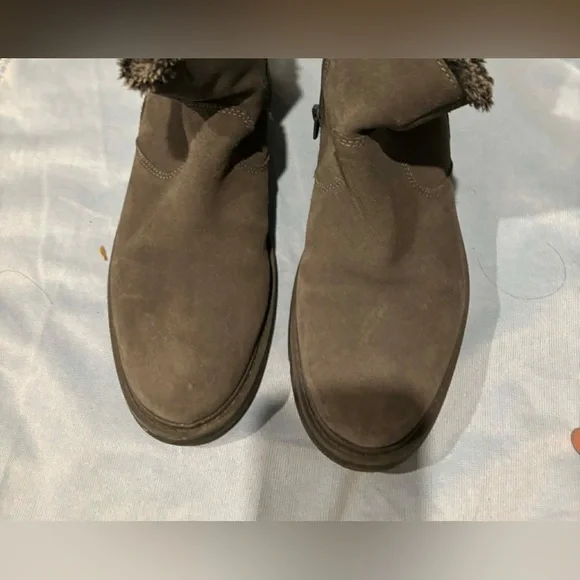 Female boots - Picture 2 of 15